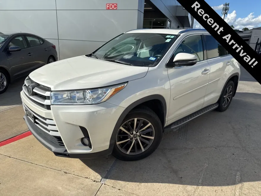 2018 Toyota Highlander XLE photo 1