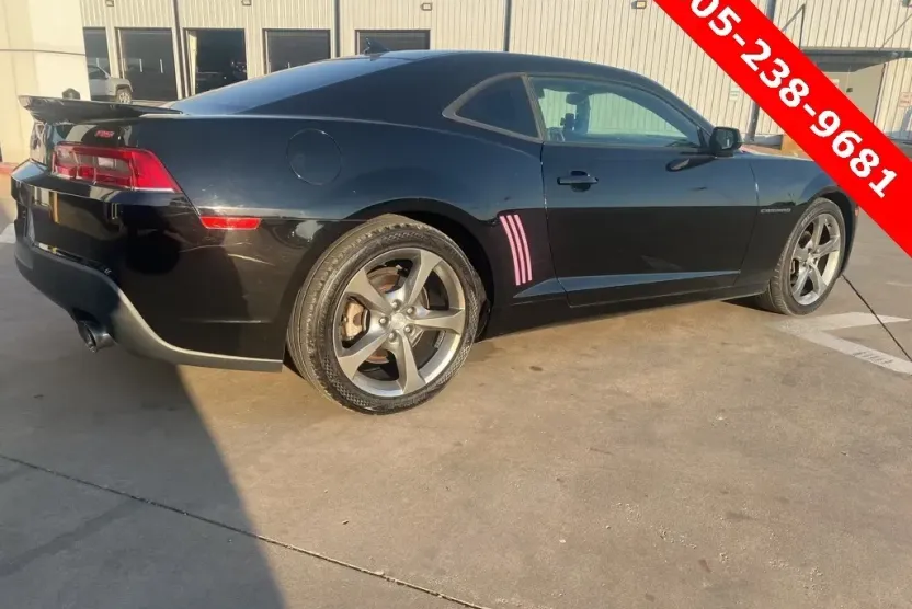 2014 Chevrolet Camaro 2LT photo 1