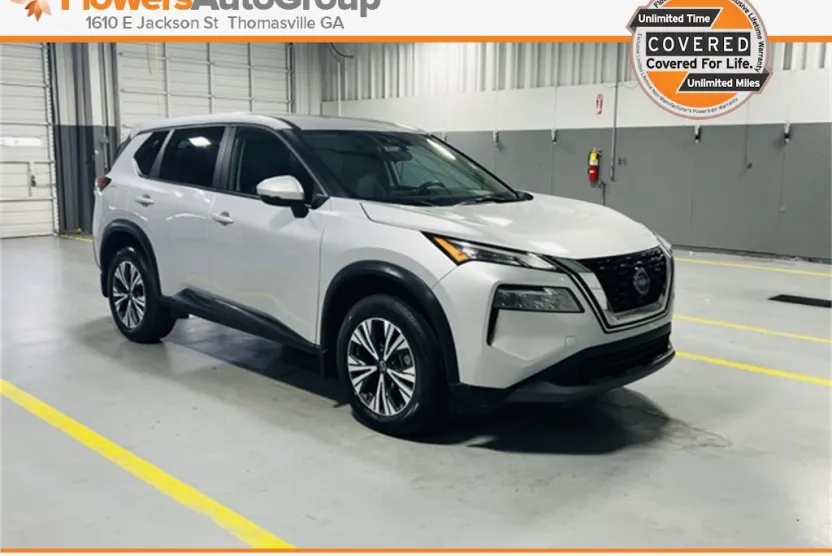 2022 Nissan Rogue SV photo 1
