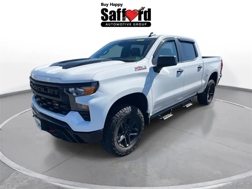 2024 Chevrolet Silverado 1500 Custom Trail Boss photo 1