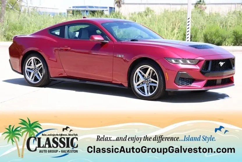 2025 Ford Mustang GT photo 1
