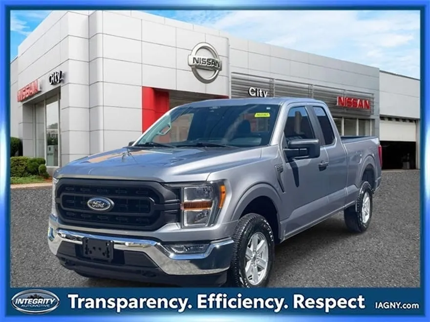 2022 Ford F-150 XL photo 1