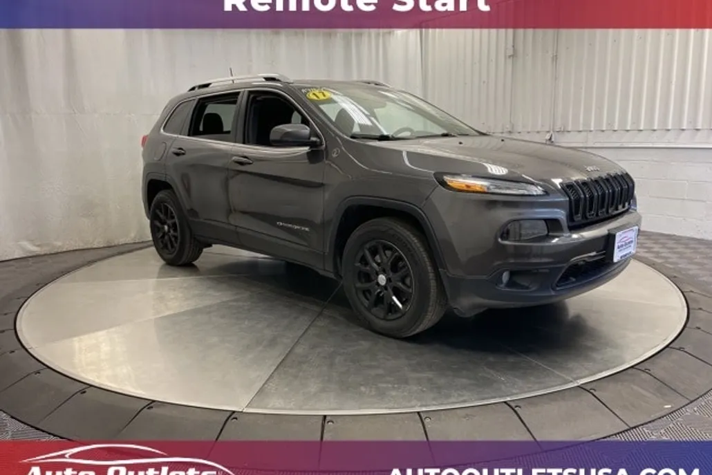2017 Jeep Cherokee Latitude photo 1