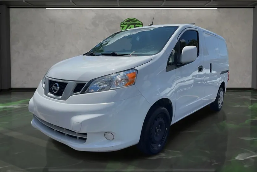 2021 Nissan NV200 SV photo 1