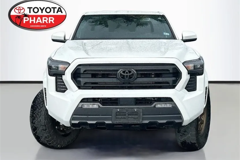 2024 Toyota Tacoma SR5 photo 1