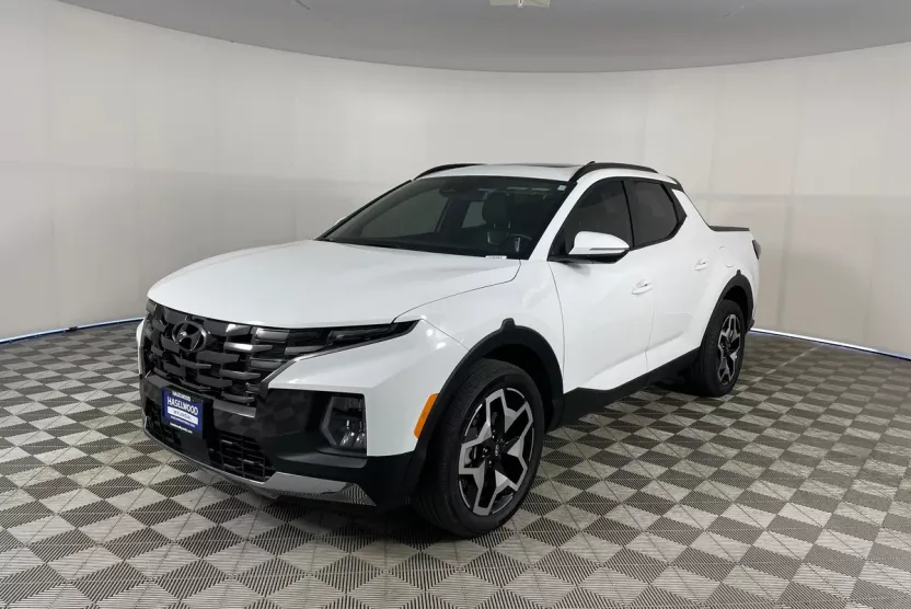 2024 Hyundai Santa Cruz Limited photo 1