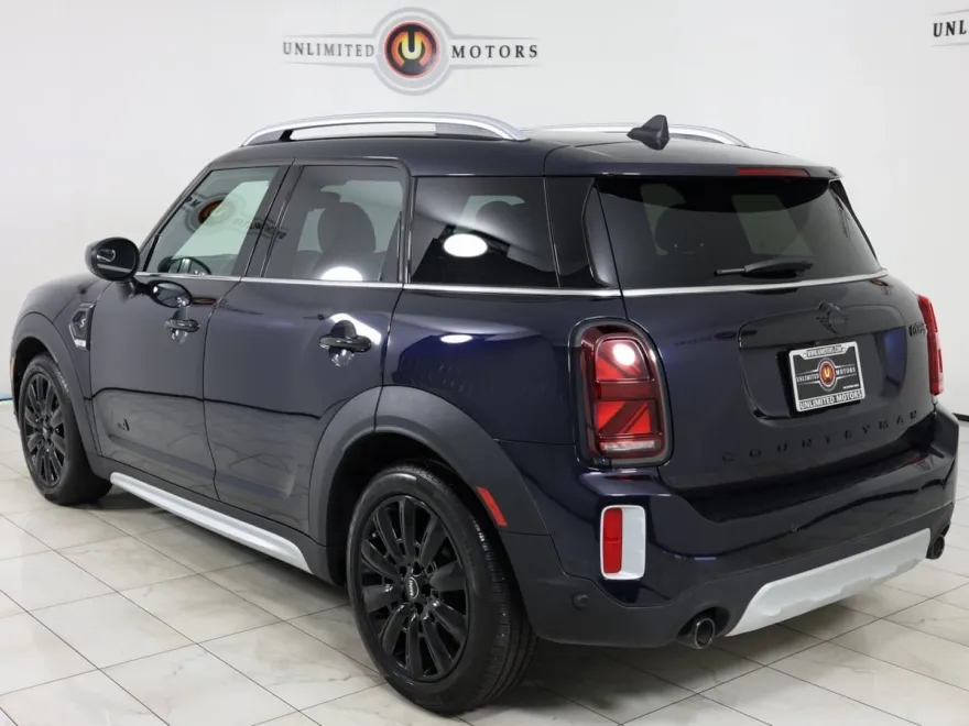 2023 Mini Countryman S Iconic photo 1