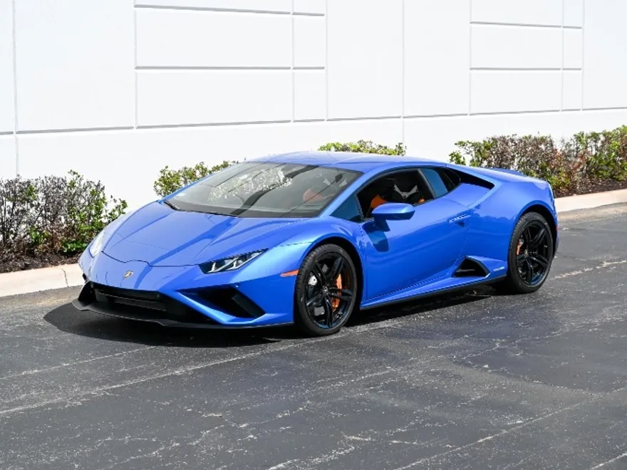 2020 Lamborghini Aventador SVJ Roadster photo 1