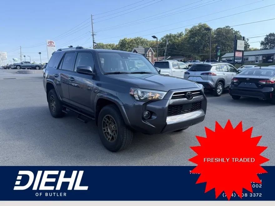 2023 Toyota 4Runner SR5 photo 1