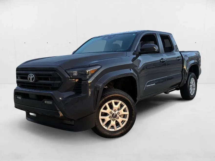 2024 Toyota Tacoma SR5 photo 1