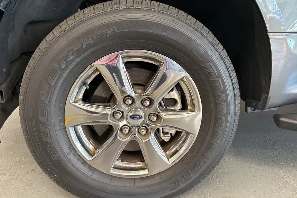 2020 Ford F-150 XLT photo 1