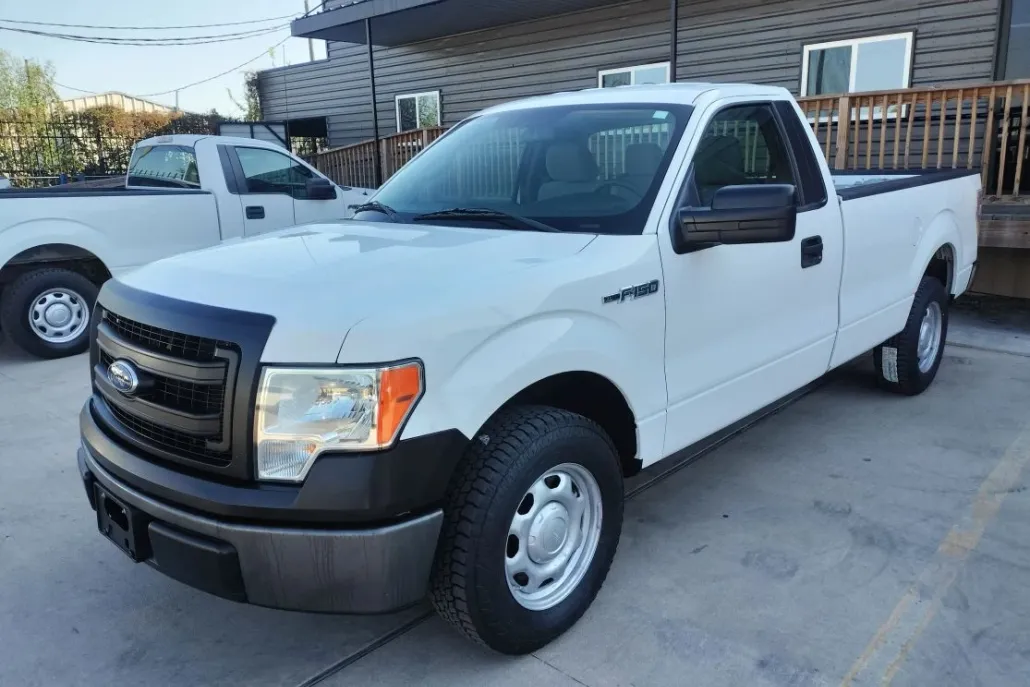 2014 Ford F-150 photo 1