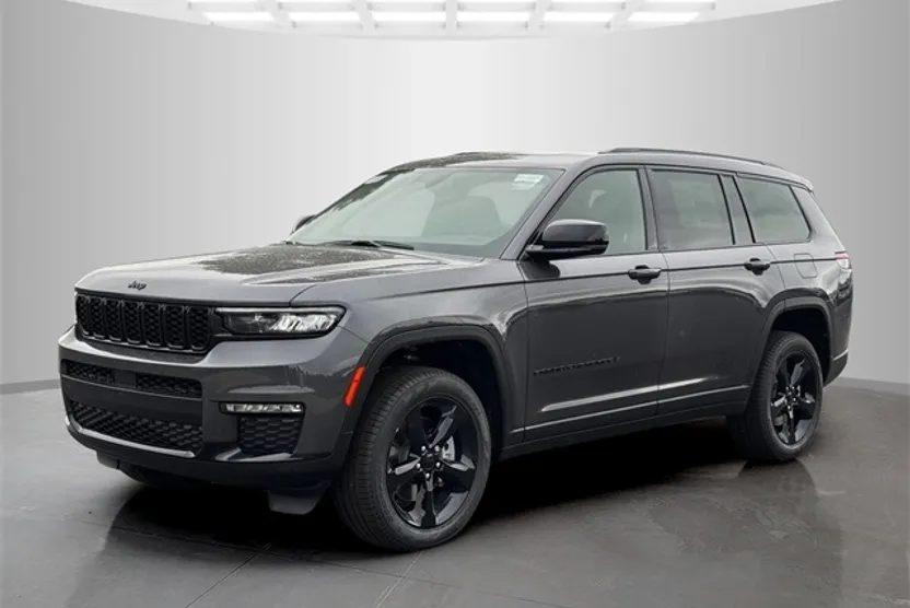 2025 Jeep Grand Cherokee Limited photo 1