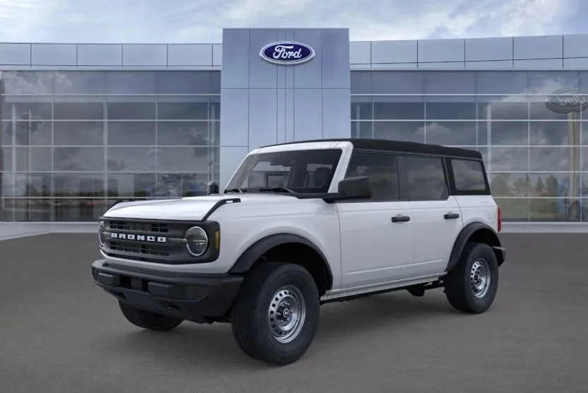 2025 Ford Bronco Base photo 1