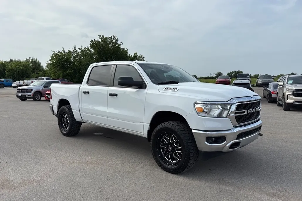 2023 Ram 1500 Tradesman photo 1