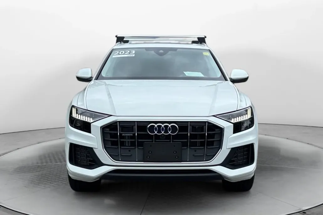 2023 Audi Q8 Premium 55 photo 1