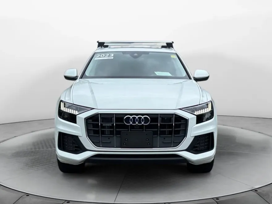 2023 Audi Q8 Premium 55 photo 1