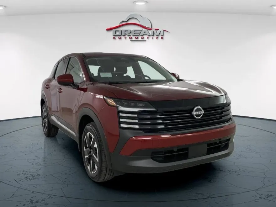 2025 Nissan Kicks SV photo 1