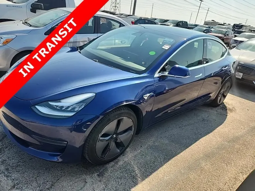 2020 Tesla Model 3 Long Range photo 1