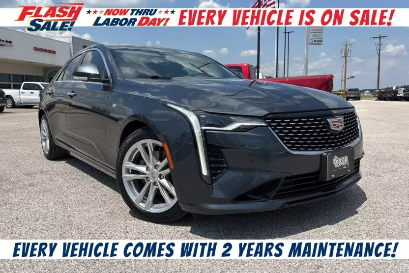 2022 Cadillac CT4 Luxury photo 1