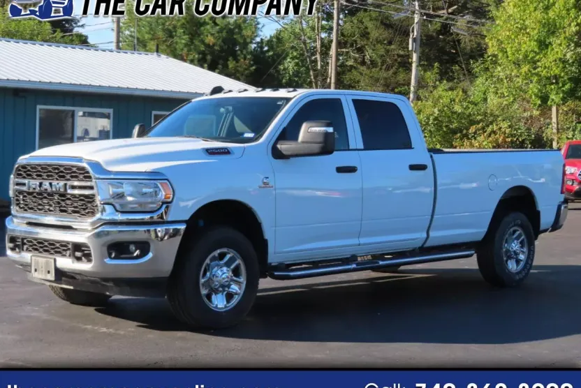 2024 Ram 2500 Tradesman photo 1
