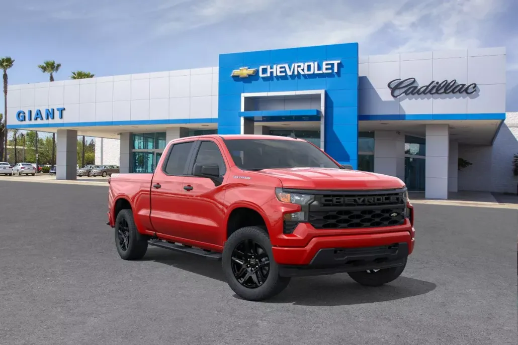 2025 Chevrolet Silverado 1500 Custom photo 1