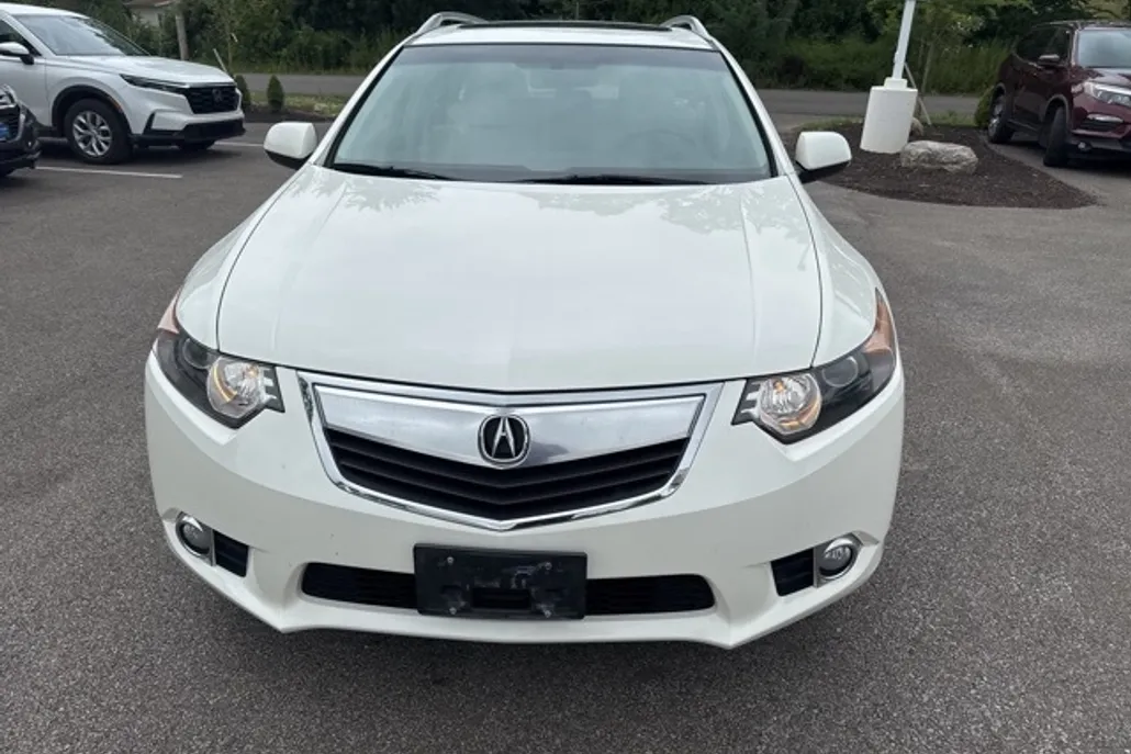 2011 Acura TSX photo 1