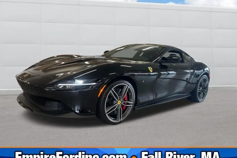 2024 Ferrari Roma Base photo 1