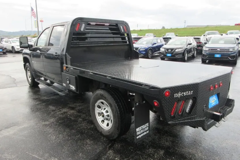 2024 Chevrolet Silverado 3500HD photo 1
