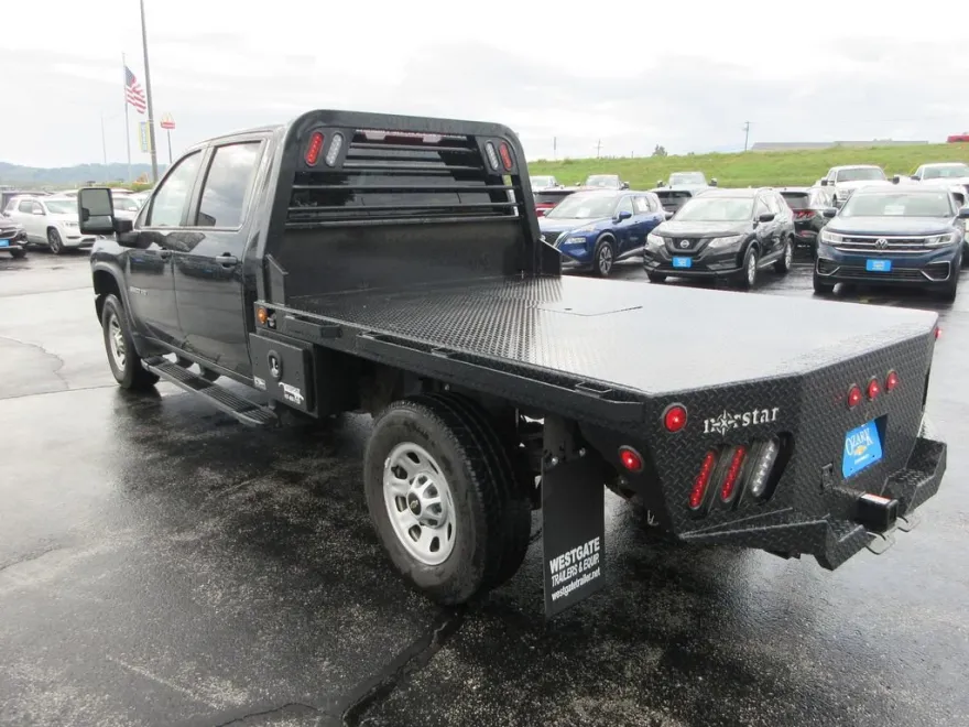 2024 Chevrolet Silverado 3500HD photo 1