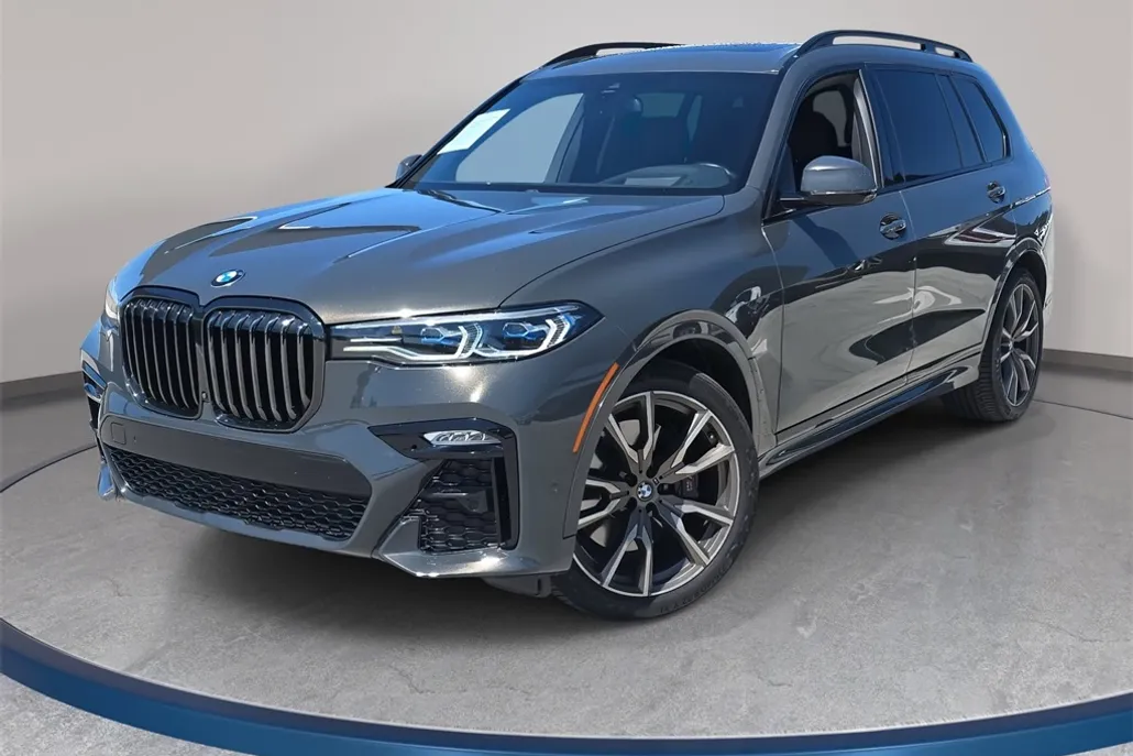 2022 Bmw X7 M50i photo 1