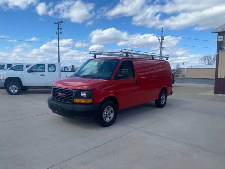 2014 Gmc Savana 3500 Cargo photo 1