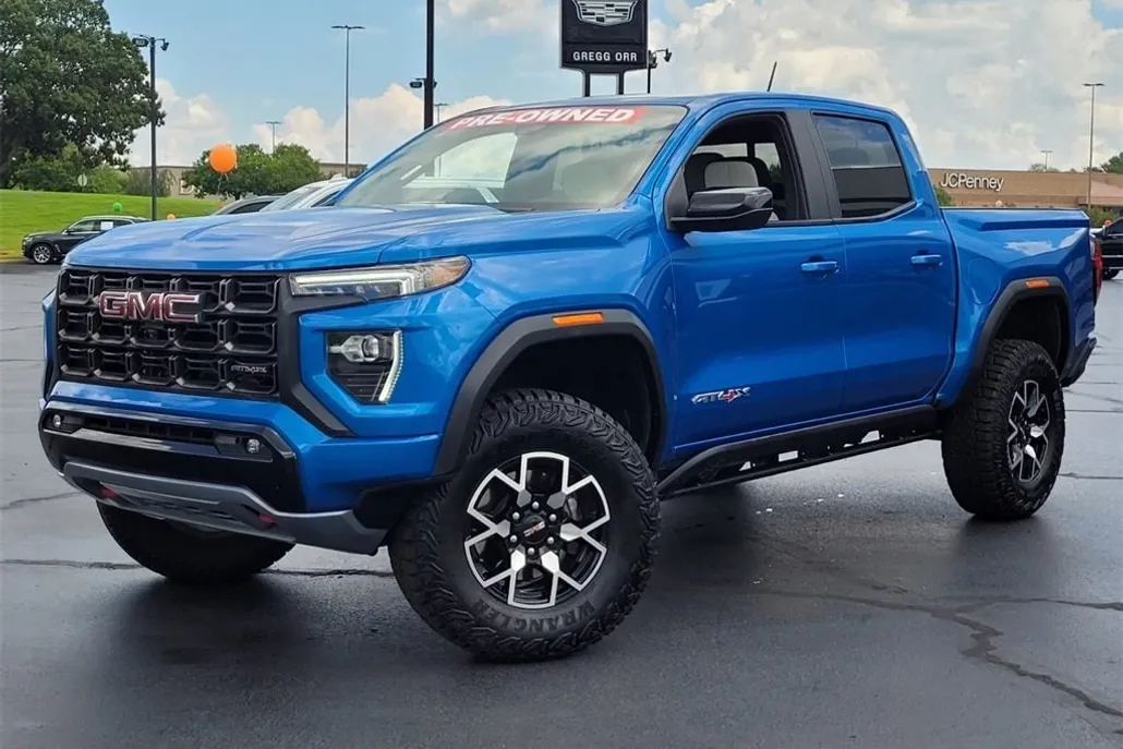 2024 Gmc Canyon AT4X photo 1