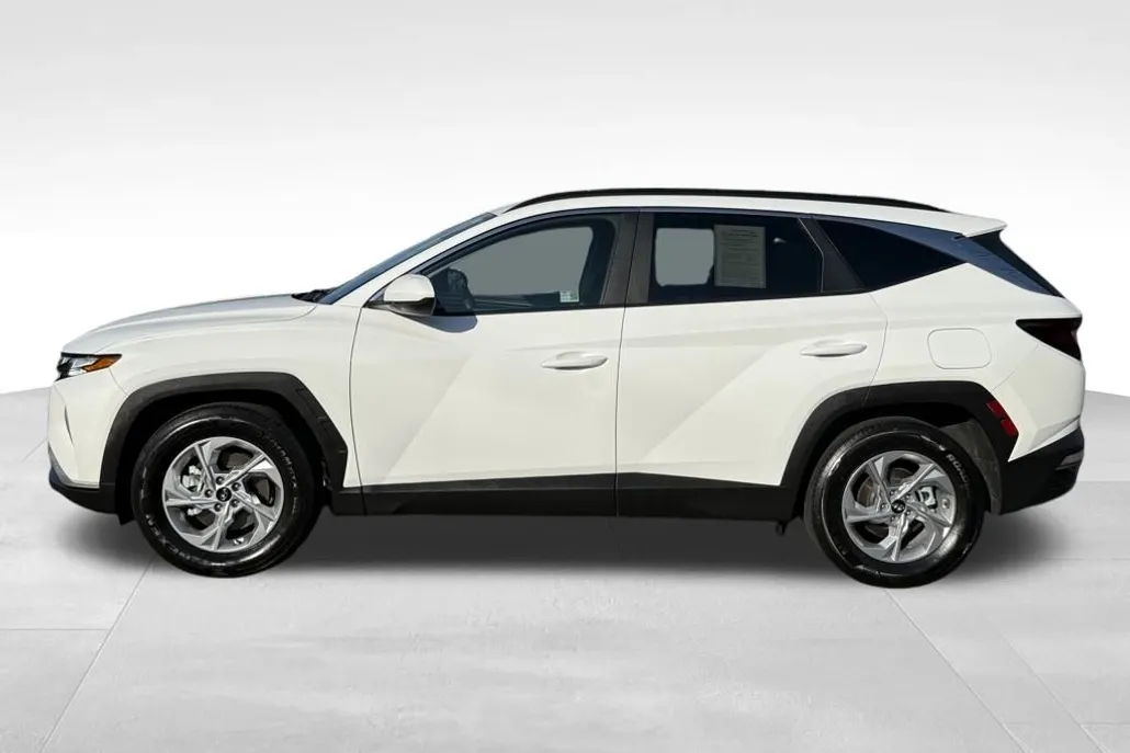 2024 Hyundai Tucson SEL photo 1