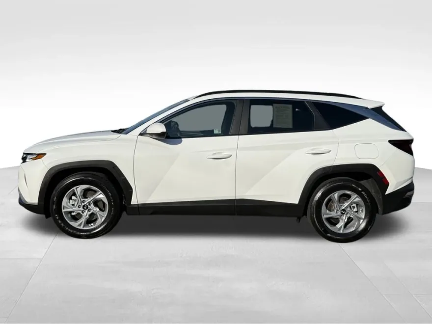 2024 Hyundai Tucson SEL photo 1