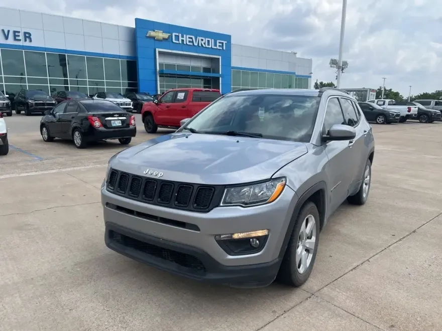 2021 Jeep Compass Latitude photo 1