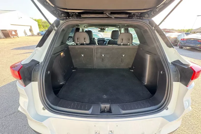 2021 Chevrolet Trailblazer RS photo 1