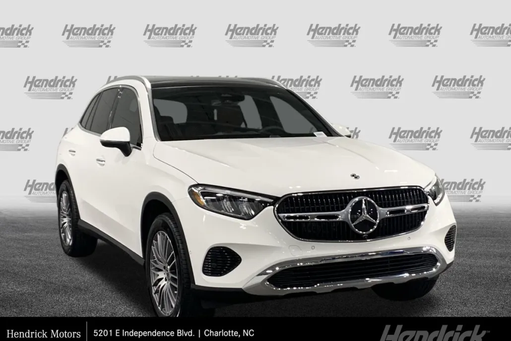 2026 Mercedes Benz GLC 300 4MATIC photo 1