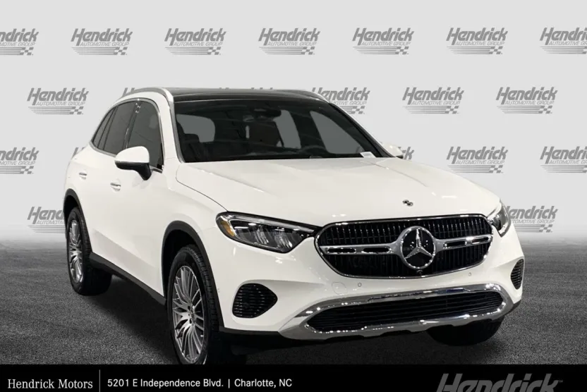2026 Mercedes Benz GLC 300 4MATIC photo 1