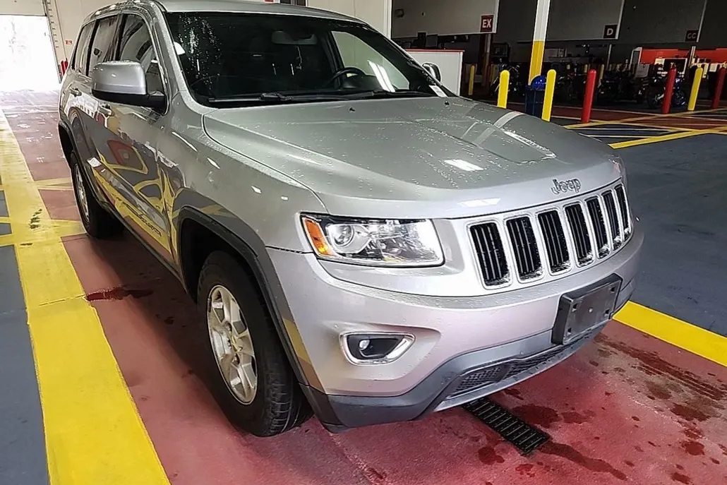 2014 Jeep Grand Cherokee Laredo photo 1