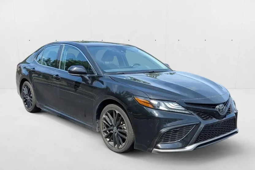 2023 Toyota Camry XSE photo 1