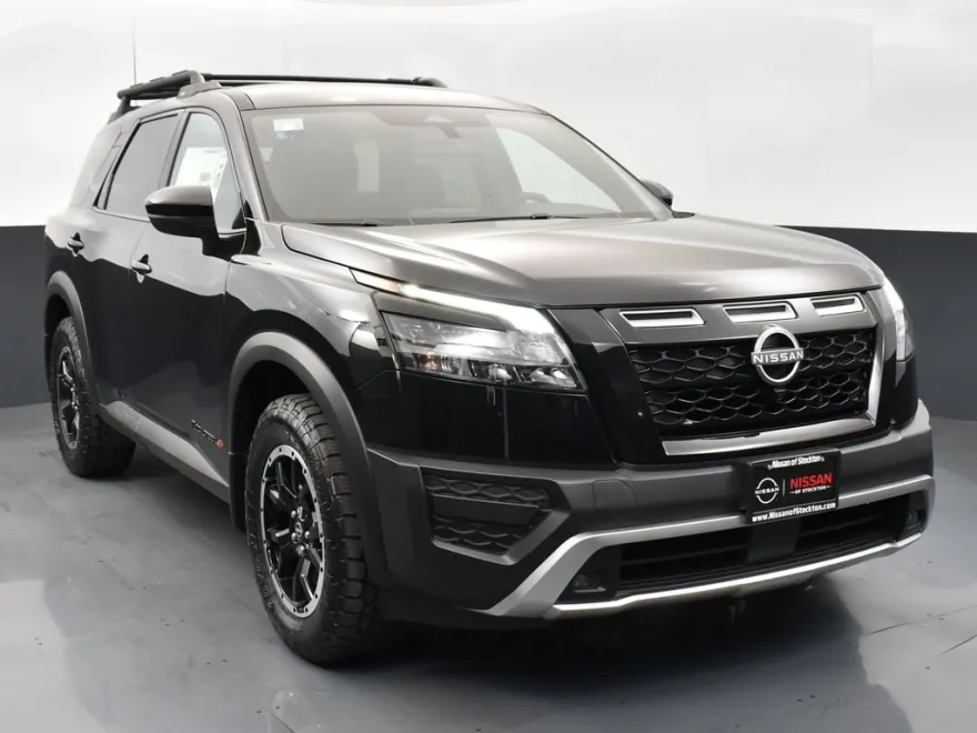 2025 Nissan Pathfinder Rock Creek photo 1