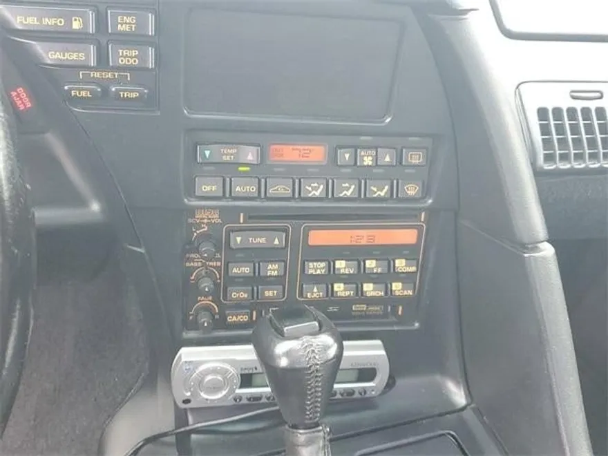 1993 Chevrolet Corvette Base photo 11