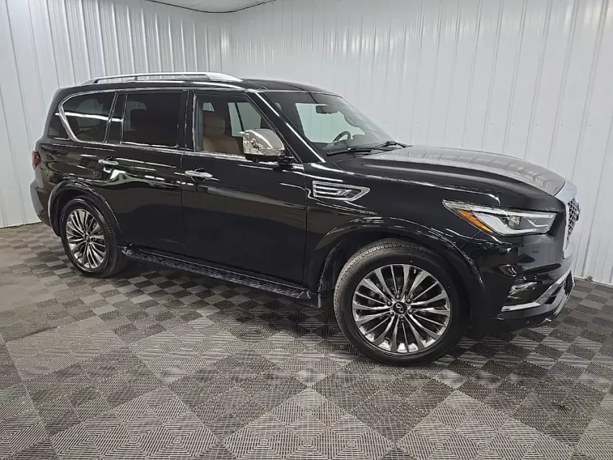 2021 Infiniti QX80 Sensory photo 1