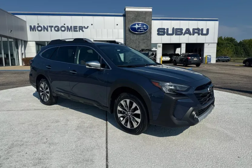 2025 Subaru Outback Touring XT photo 1
