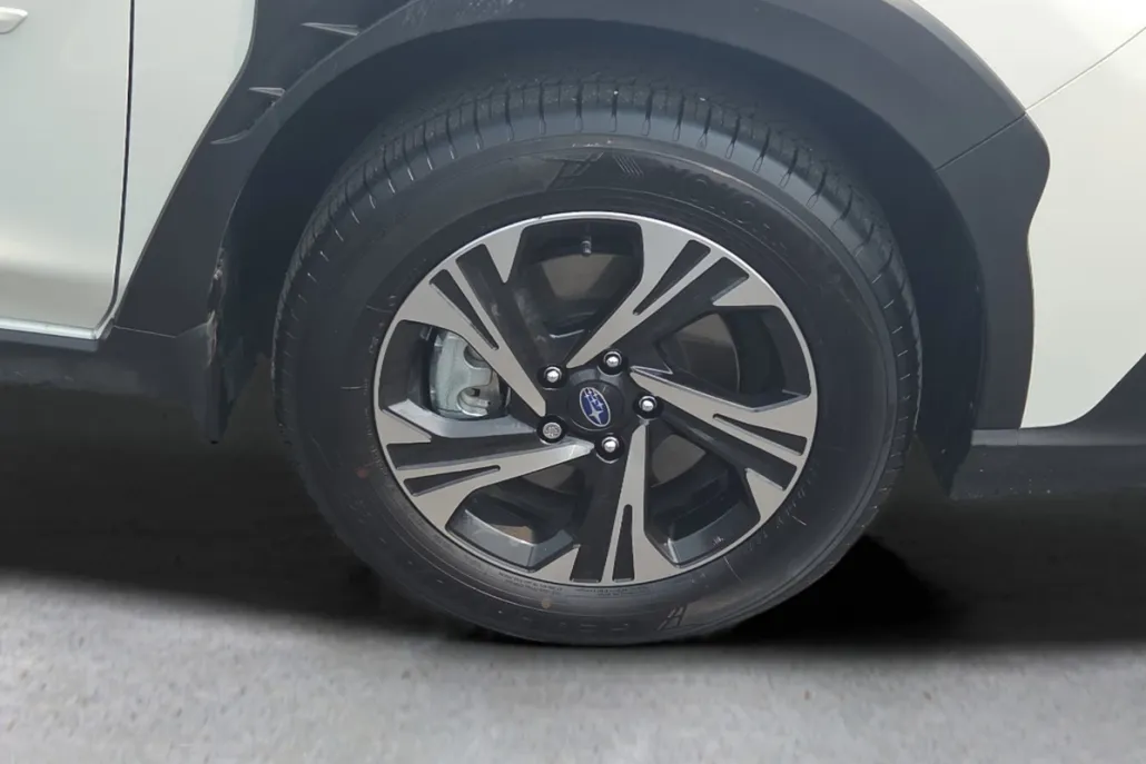 2025 Subaru Crosstrek Premium photo 1