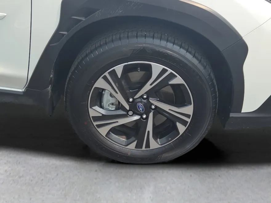 2025 Subaru Crosstrek Premium photo 1