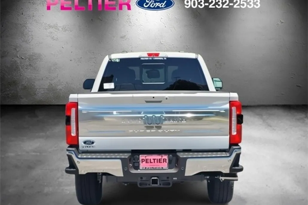 2025 Ford F-250 King Ranch photo 1