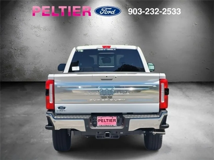 2025 Ford F-250 King Ranch photo 1