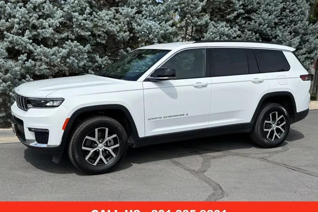 2024 Jeep Grand Cherokee Limited photo 1